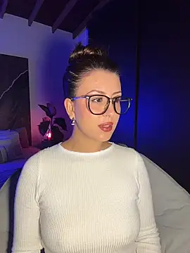 EmaSaenz online show from October 21, 10:53 pm