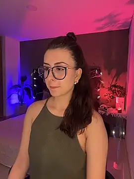 EmaSaenz online show from February 26, 11:05 pm