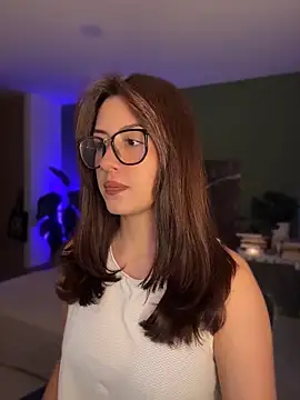 EmaSaenz online show from June 1, 10:53 pm