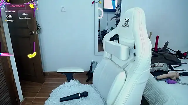 Ariadna Carters1 online show from January 8, 1:06 pm