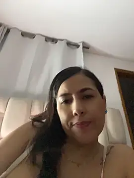 manuela star online show from May 22, 1:47 am