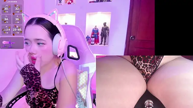 Ashley sa online show from January 15, 4:49 am