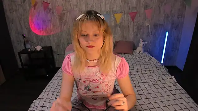 Snapshot of MariaMango chatting on March 22, 11:09 pm MariaMango online show from March 22, 11:09 pm