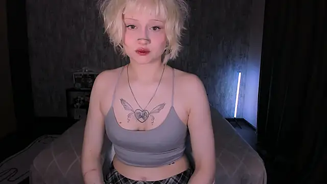 Snapshot of MariaMango chatting on October 8, 11:49 pm MariaMango online show from October 8, 11:49 pm