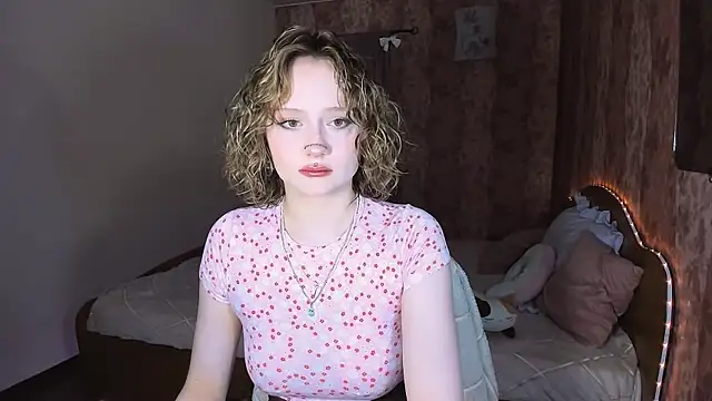 MariaMango online show from April 14, 7:08 pm