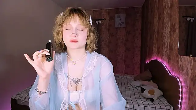 MariaMango online show from March 6, 1:55 am