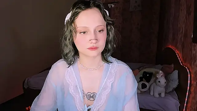 Snapshot of MariaMango chatting on June 14, 2:24 am MariaMango online show from June 14, 2:24 am