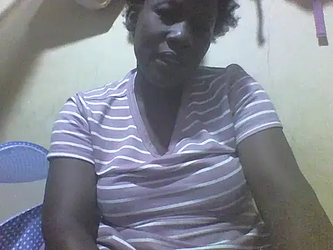 Queen lady online show from September 8, 3:00 pm