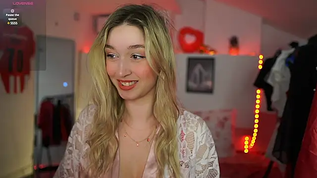 Alexis   Texas online show from March 21, 7:13 pm