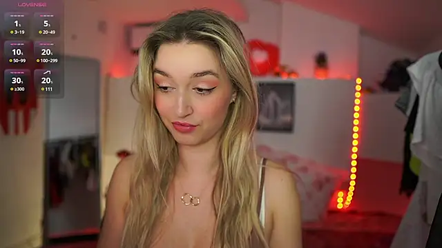 Alexis   Texas online show from March 14, 10:16 pm