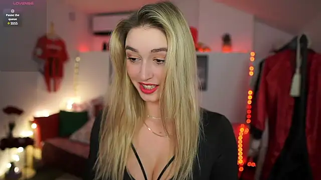 Alexis   Texas online show from February 25, 7:27 pm