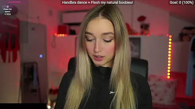 Alexis   Texas online show from October 24, 6:07 pm