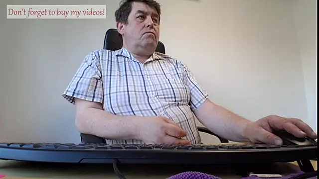 sympatrique online show from May 28, 2:56 pm