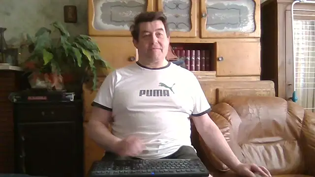 sympatrique online show from March 15, 10:03 am