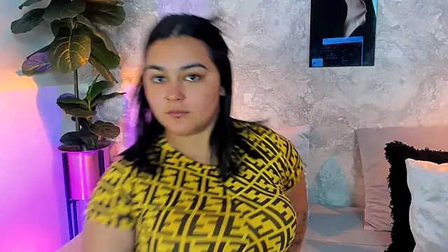 Snapshot of alina_stark chatting on October 18, 10:01 pm alina stark online show from October 18, 10:01 pm