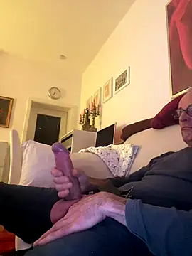 Frank22xx online show from November 1, 6:02 pm