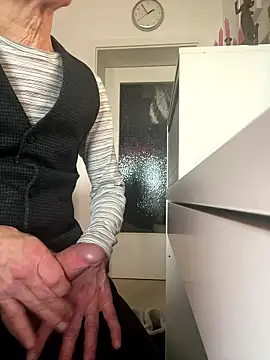 Frank22xx online show from January 12, 12:56 pm