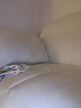Frank22xx online show from May 1, 7:41 pm