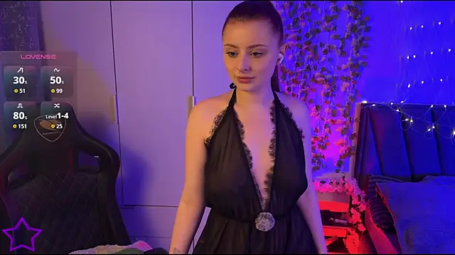 RozieRose online show from April 23, 9:16 pm