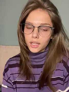 Snapshot of HumbleJess chatting on February 26, 2:28 pm HumbleJess online show from February 26, 2:28 pm