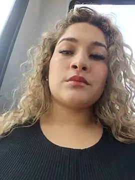 Sara smiiith211 online show from January 17, 5:38 pm