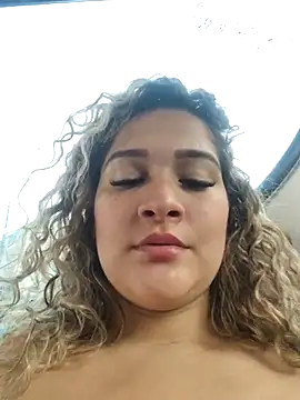 Sara smiiith211 online show from March 19, 9:16 pm