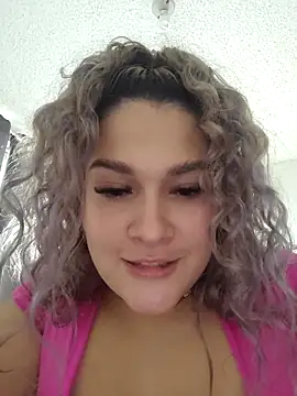 Sara smiiith211 online show from February 8, 8:28 pm