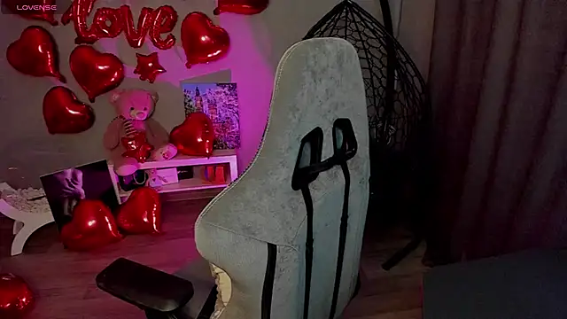 lily williamss online show from February 16, 12:41 am