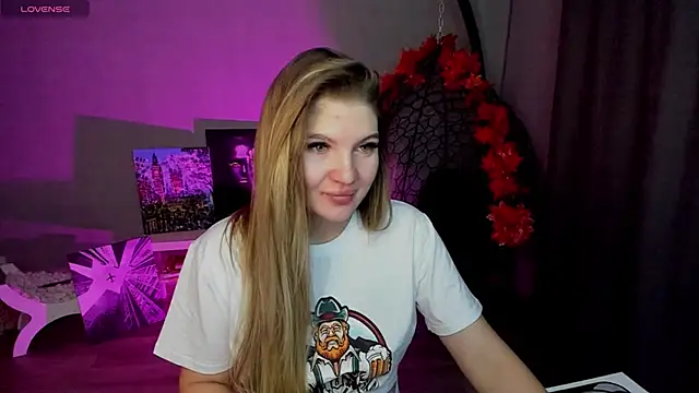 lily williamss online show from September 21, 1:00 am