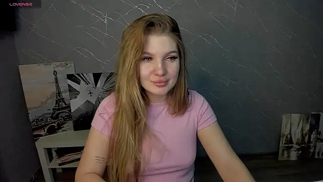 lily williamss online show from March 13, 12:15 am