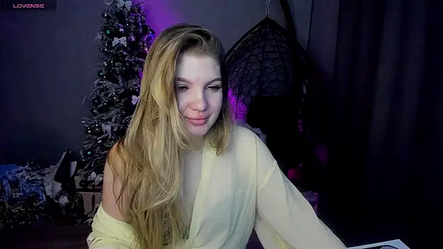lily williamss online show from December 2, 12:22 am