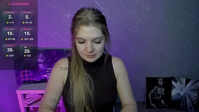 lily williamss online show from June 19, 12:05 am