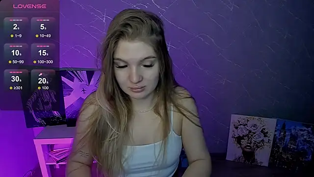 lily williamss online show from May 29, 1:00 am