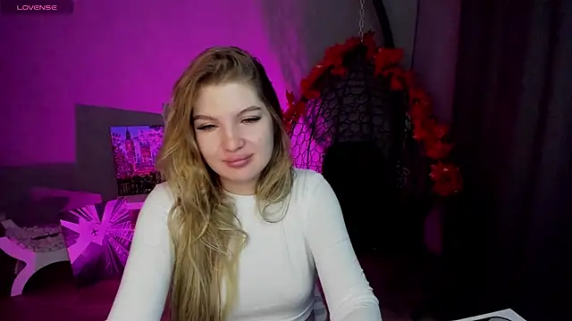 lily williamss online show from September 11, 12:10 am