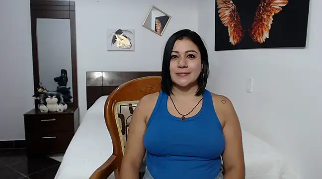 EmilyPeytonn online show from March 4, 9:11 pm