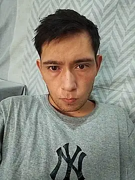 Snapshot of Dante-pervert chatting on March 4, 11:40 am Dante-pervert online show from March 4, 11:40 am