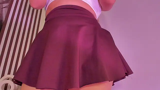 Samaantha-White online show from November 8, 11:47 am