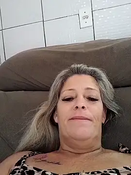 Snapshot of marcialoira chatting on March 18, 12:06 pm marcialoira online show from March 18, 12:06 pm