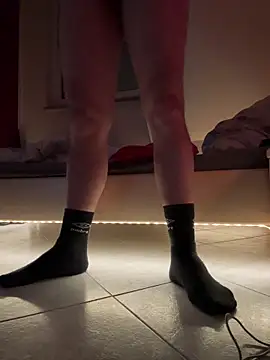 Bennyben8604 online show from December 6, 10:02 pm