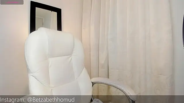 BetzabethHomud0 online show from October 24, 6:45 am