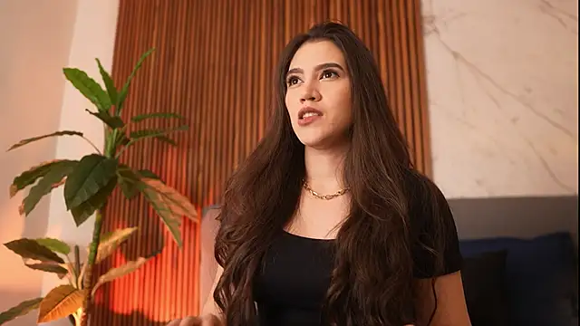 Amelia Rouse online show from September 17, 9:06 pm