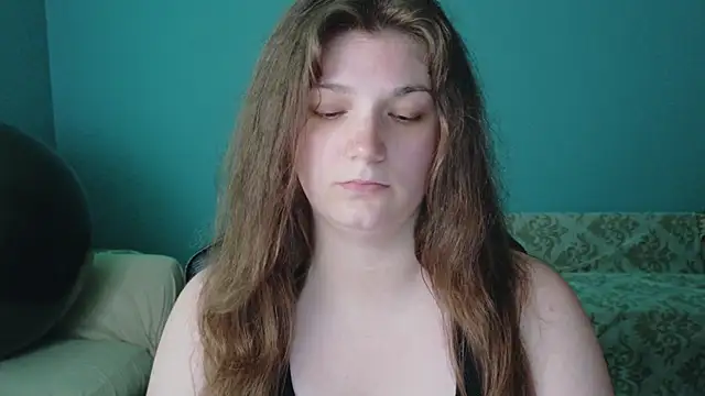 Snapshot of TreeJeanne chatting on June 17, 8:30 pm TreeJeanne online show from June 17, 8:30 pm