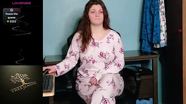 TreeJeanne online show from February 25, 12:44 am