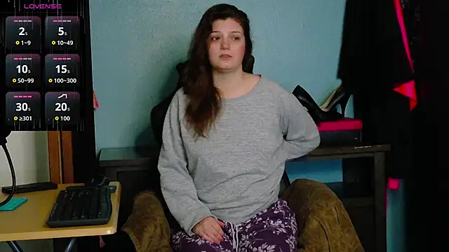 TreeJeanne online show from October 8, 12:34 am