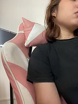 Snapshot of Lia_sex69 chatting on March 8, 11:16 am Lia sex69 online show from March 8, 11:16 am