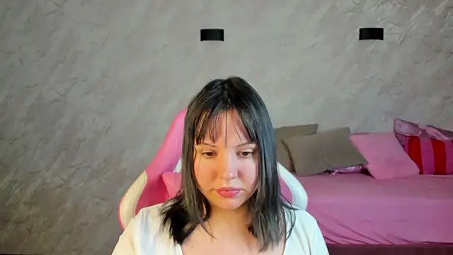 Stacy Luv online show from February 25, 9:20 am