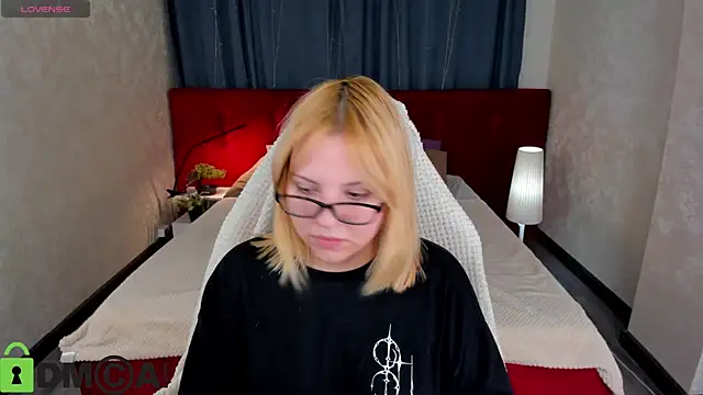 Stacy Luv online show from November 15, 9:02 am