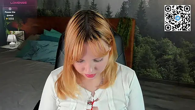 Stacy Luv online show from October 8, 1:07 am
