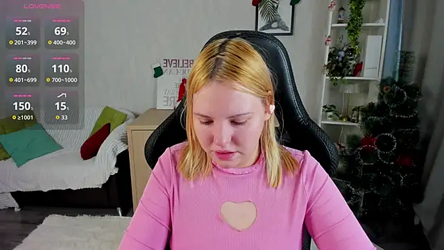 Stacy Luv online show from January 11, 9:05 am