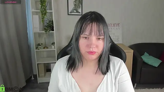 Stacy Luv online show from February 21, 9:11 am